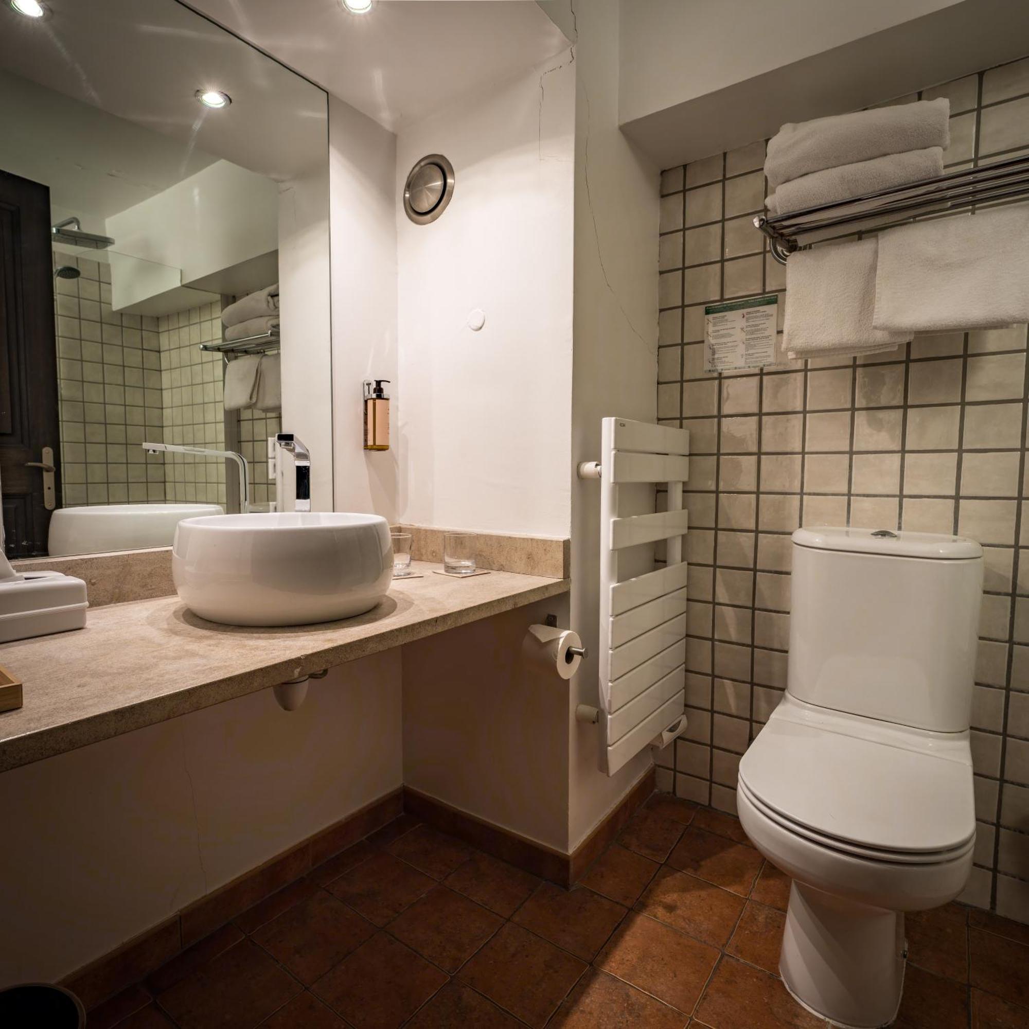 Le Grimaldi Bed and Breakfast Cagnes-sur-Mer Eksteriør billede